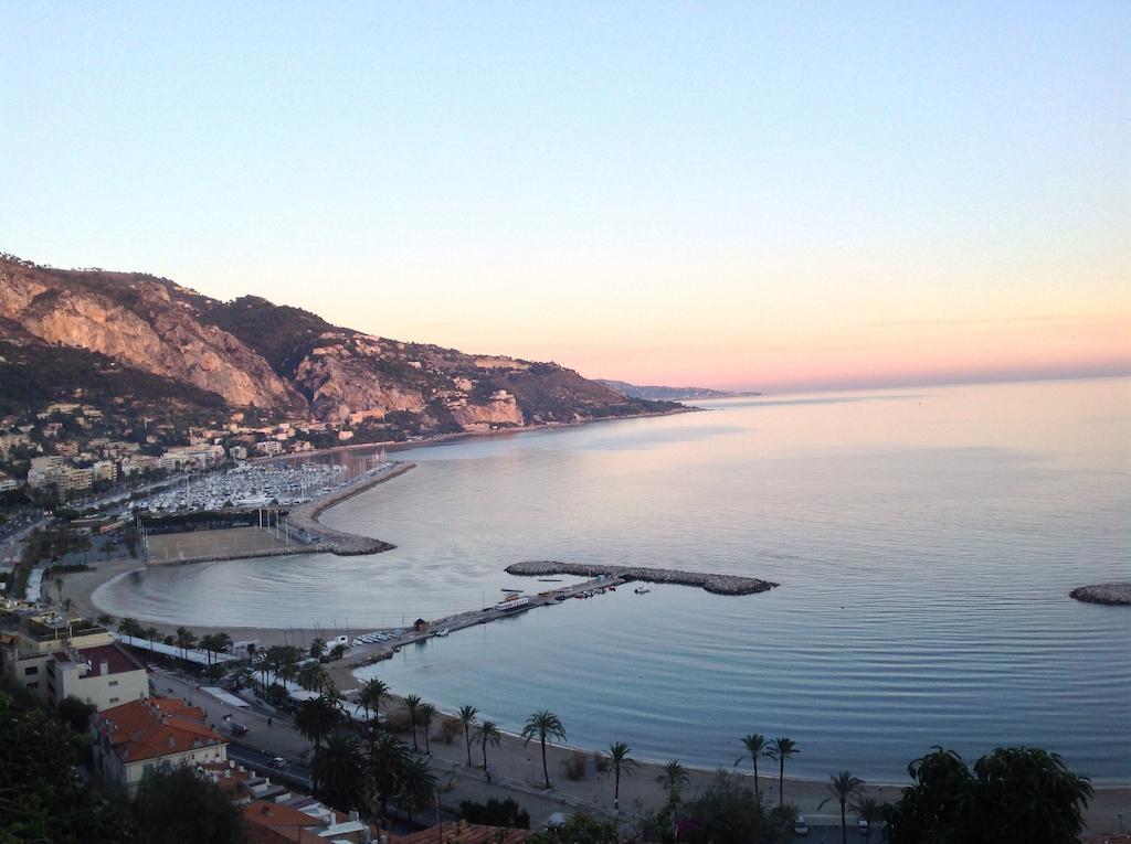 Cap Au Sud,Vue Panoramique Mer,Piscine マントン エクステリア 写真