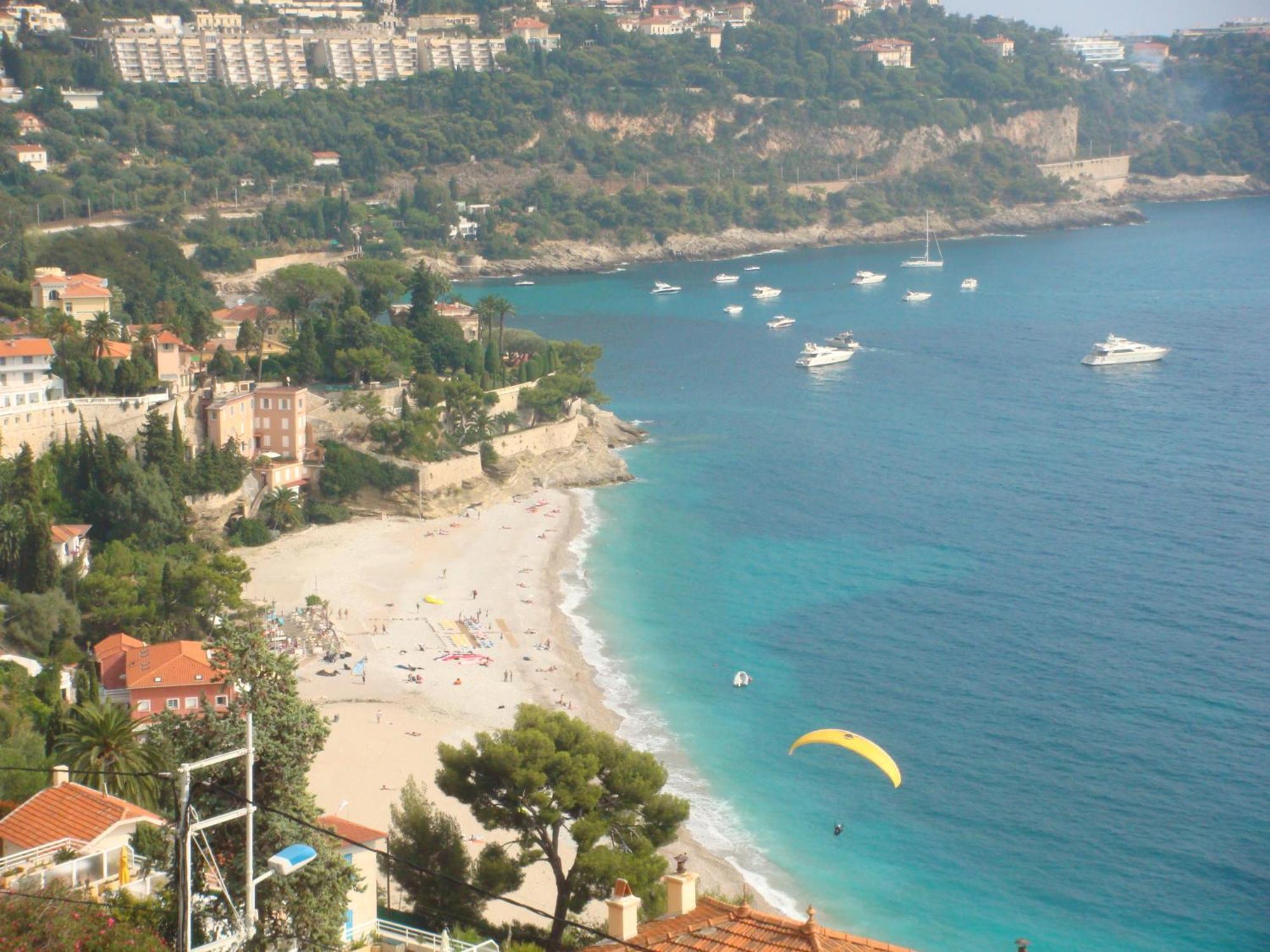 Cap Au Sud,Vue Panoramique Mer,Piscine マントン 部屋 写真